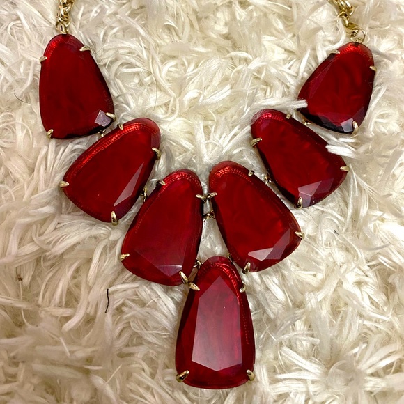 Kendra Scott Jewelry - Kendra Scott Red/Burgundy Harlow Necklace